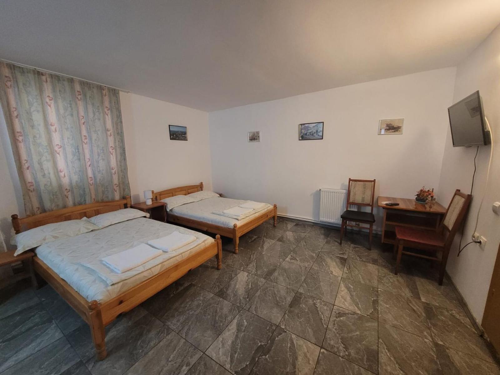 Cazare Eforie Nord, Plaja Acapulco, Garsoniere Four Studios, Bucatarie Comuna, Baie Proprie, Etaj 4, Fara Lift מראה חיצוני תמונה